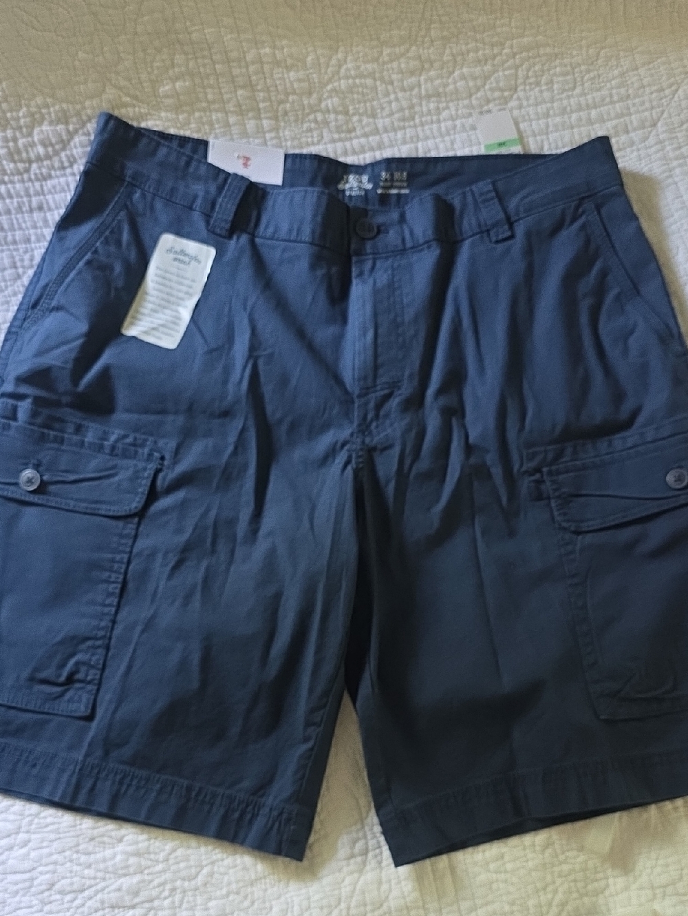 Izod Men's Navy Cargo Shorts with Flap Pockets